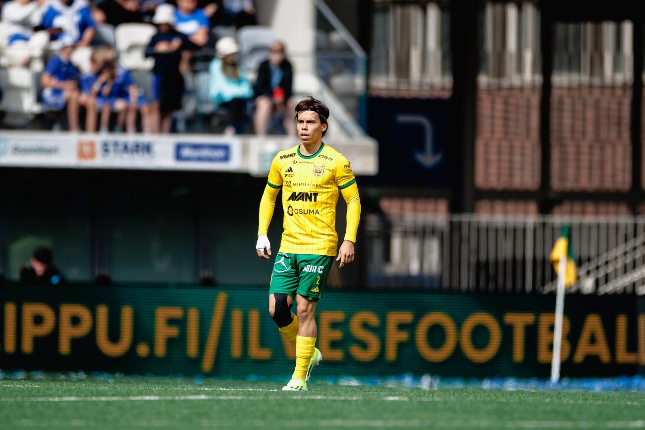 Ilves Lainaa Matias Kivikko Arra on Ja Johannes Viitalan IFK Ilves Lainaa Matias Kivikko Arra on Ja Johannes Viitalan IFK